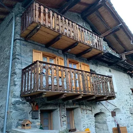 Nora Holiday home Chamois